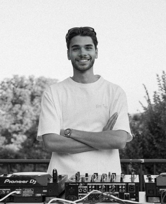 DJ Leon Rustemovski